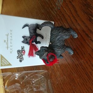 Wizard of Oz Hallmark Special Addition Keepsake Christmas ornament